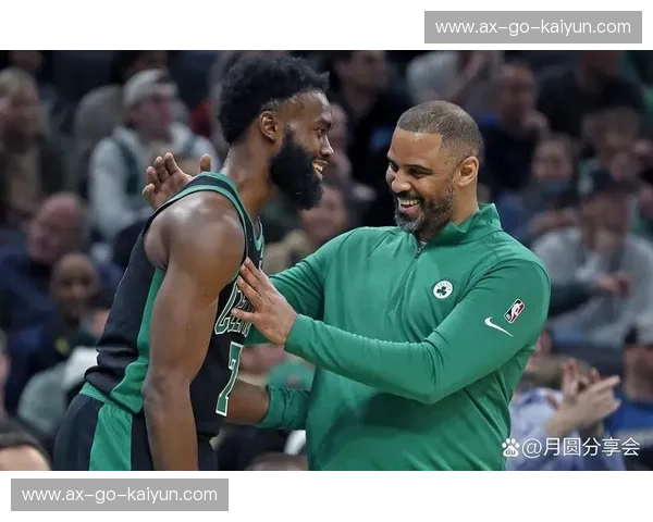 烈焰碰上寒冰：深度解析火箭vs凯尔特人视频背后的篮球哲学与视觉盛宴